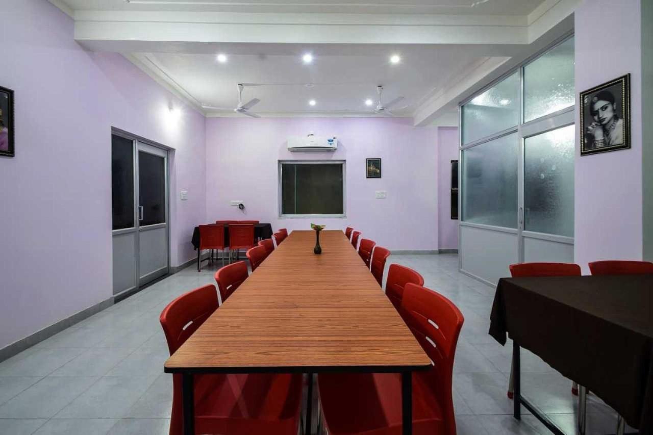 Collection O Vallabh Villas Udaipur Ngoại thất bức ảnh